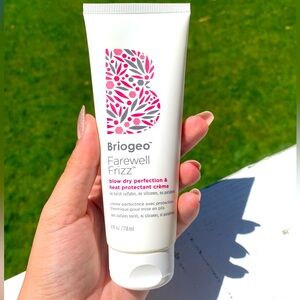 Briogeo- Farewell Frizz